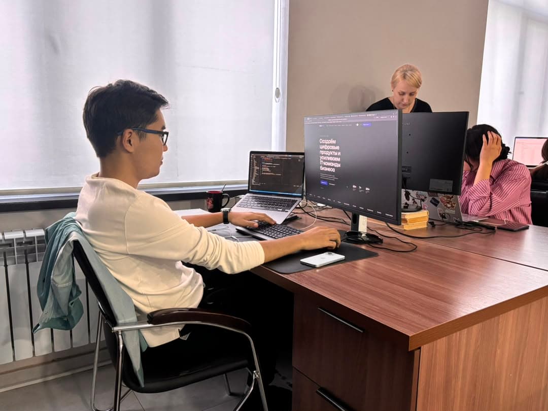 WIRES DEVS team at work in the Bishkek office open space